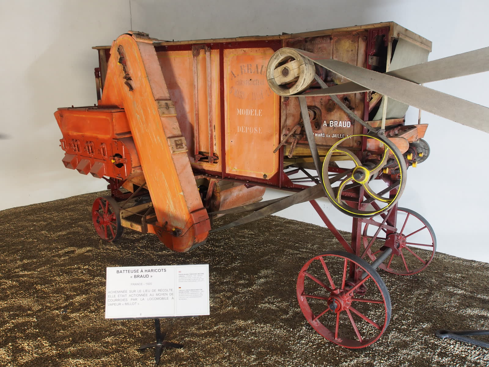 Le Musée L'Aventure Braud : la Mémoire du Machinisme Agricole à Saint-Mars-la-Jaille