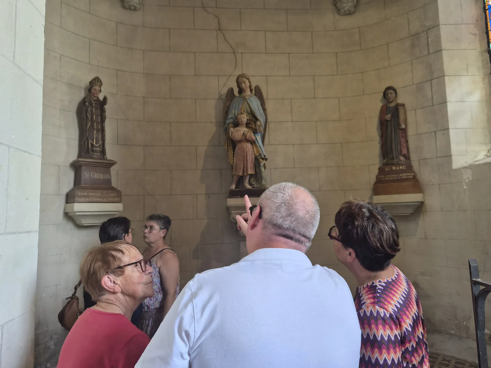Devenir Bénévole : Cinq Façons de Faire Vivre le Patrimoine Local